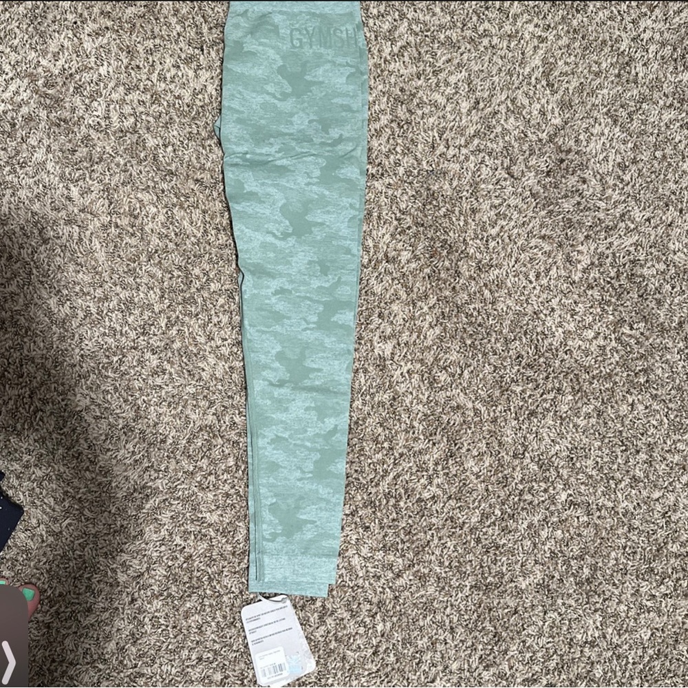 New with tags Gym Shark Leggings